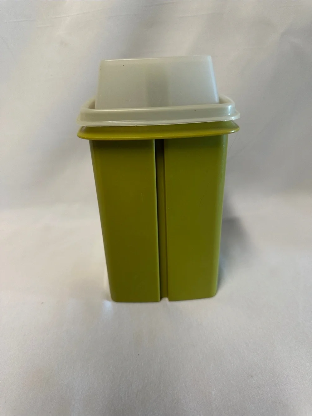 Tupperware two part